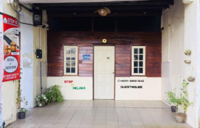 Stop @Melaka Guesthouse